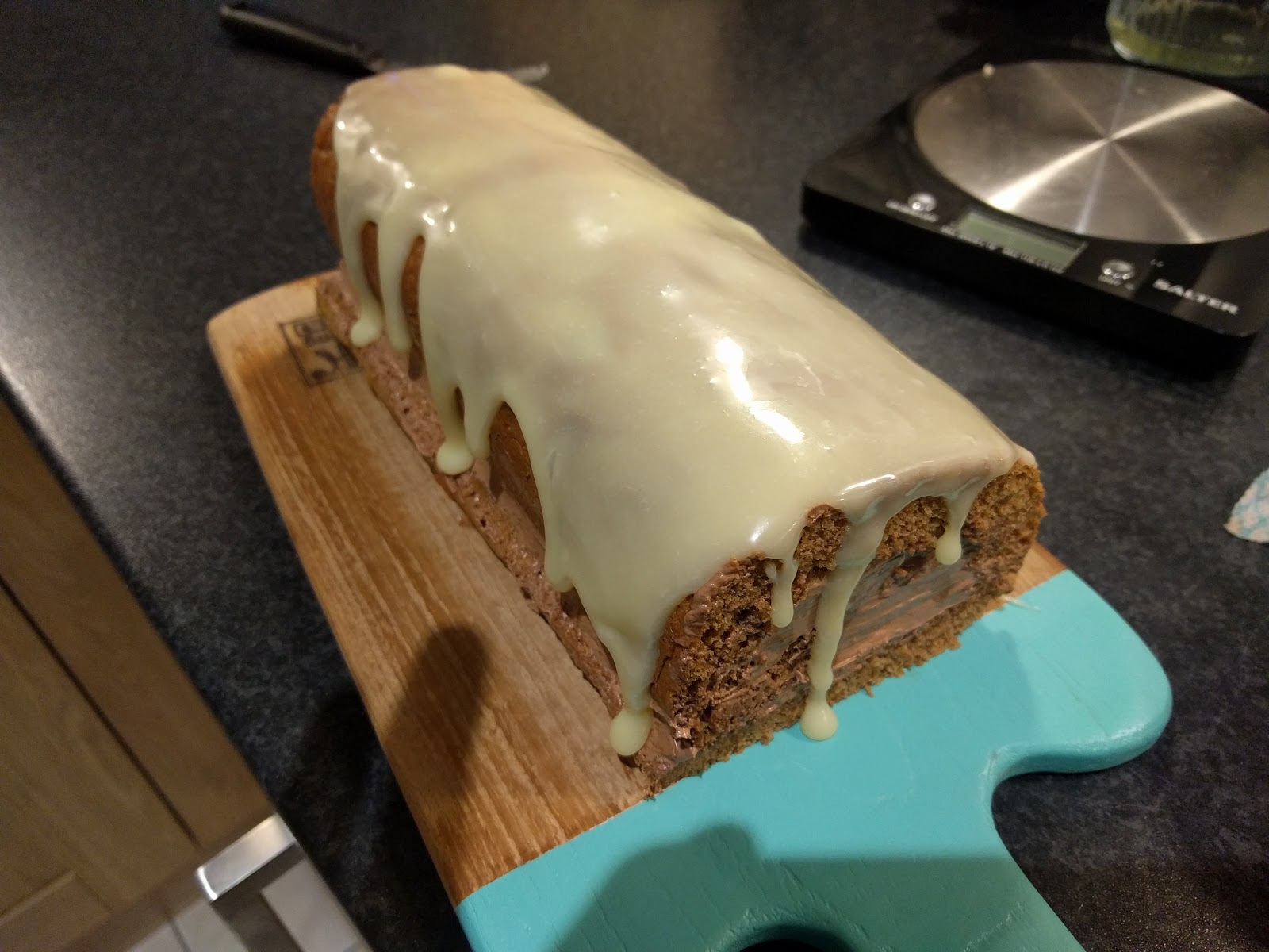 Gingerbread Cake Roulade | VeloBake