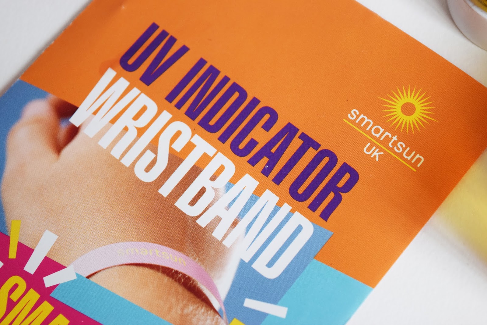 a smart sun wristband leaflet