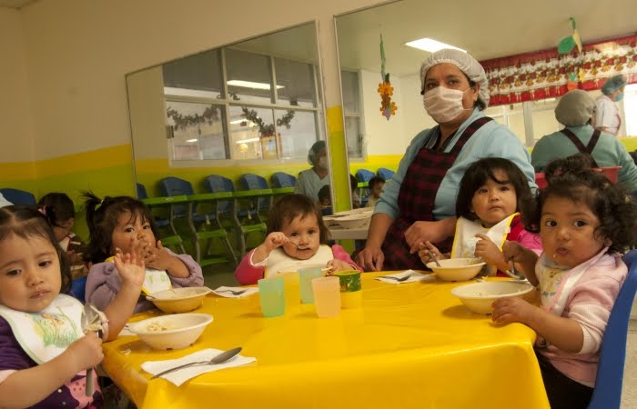 Recorte de recursos a estancias infantiles afecta a  niños y a mujeres trabajadoras.