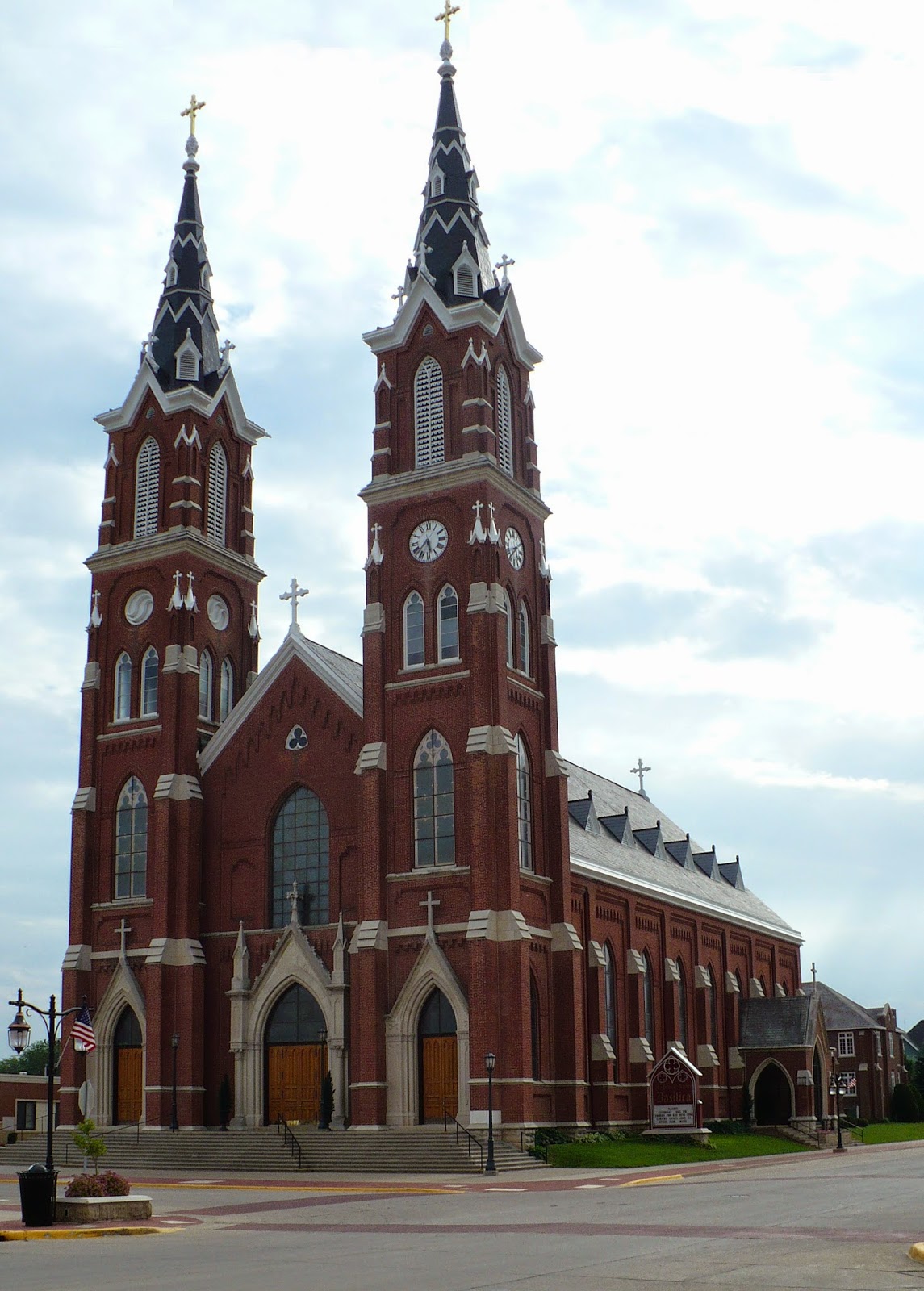 Observer Destinations Basilica of St. Francis Xavier Dyersville, Iowa
