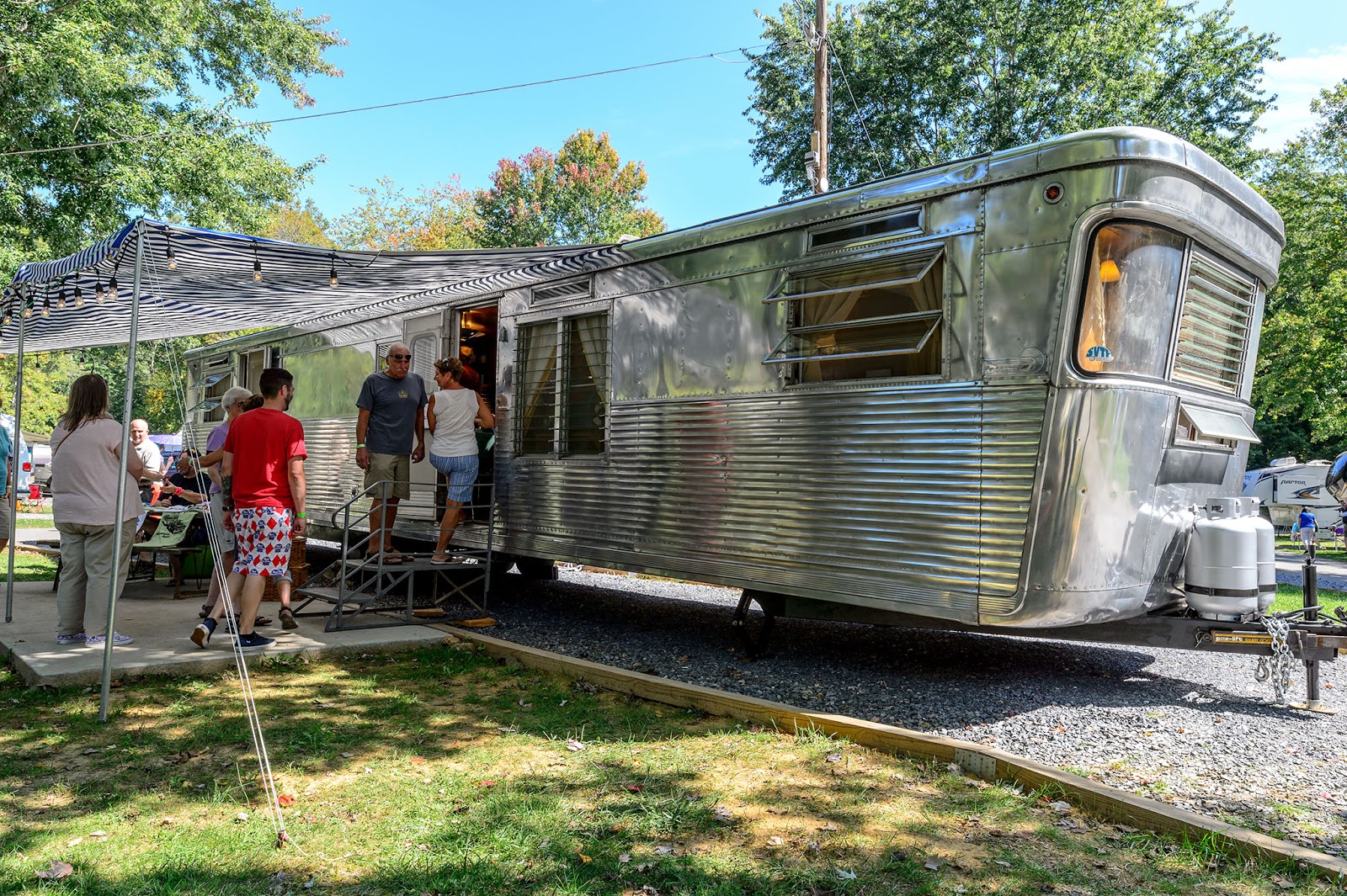 Bubba's Garage Touring the Southern Vintage Trailer Friends' Show