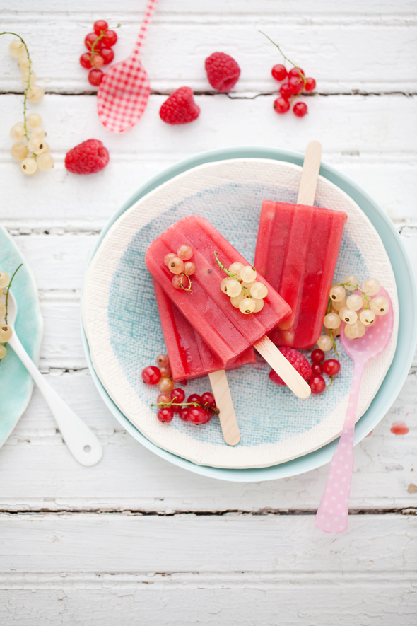 Picolé de Groselha, groselha de verdade! =D - O Mundo de Calíope