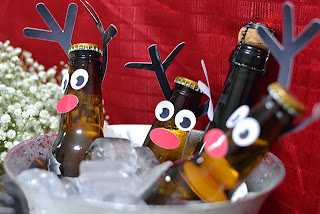 Navidad: Cervezas decoradas como Renos. 