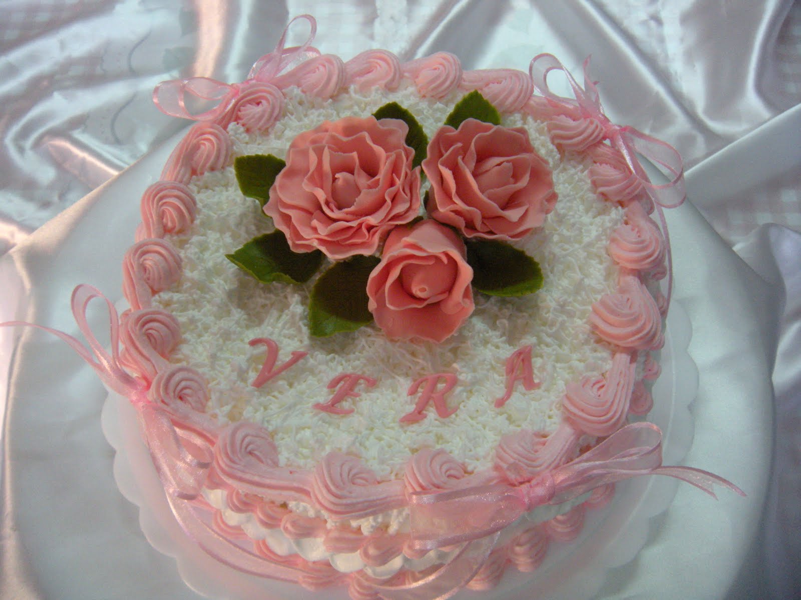 Sami Cakes: Bolo de chantilly - Rosas