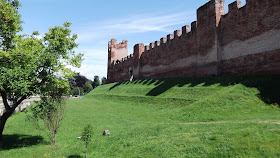 The impressive walls of Castelfranco Veneto