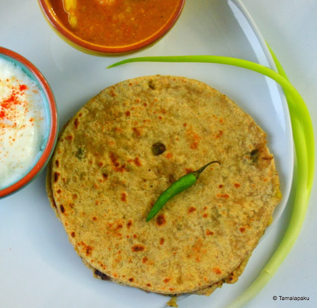 Oats And Spring Onion Paratha