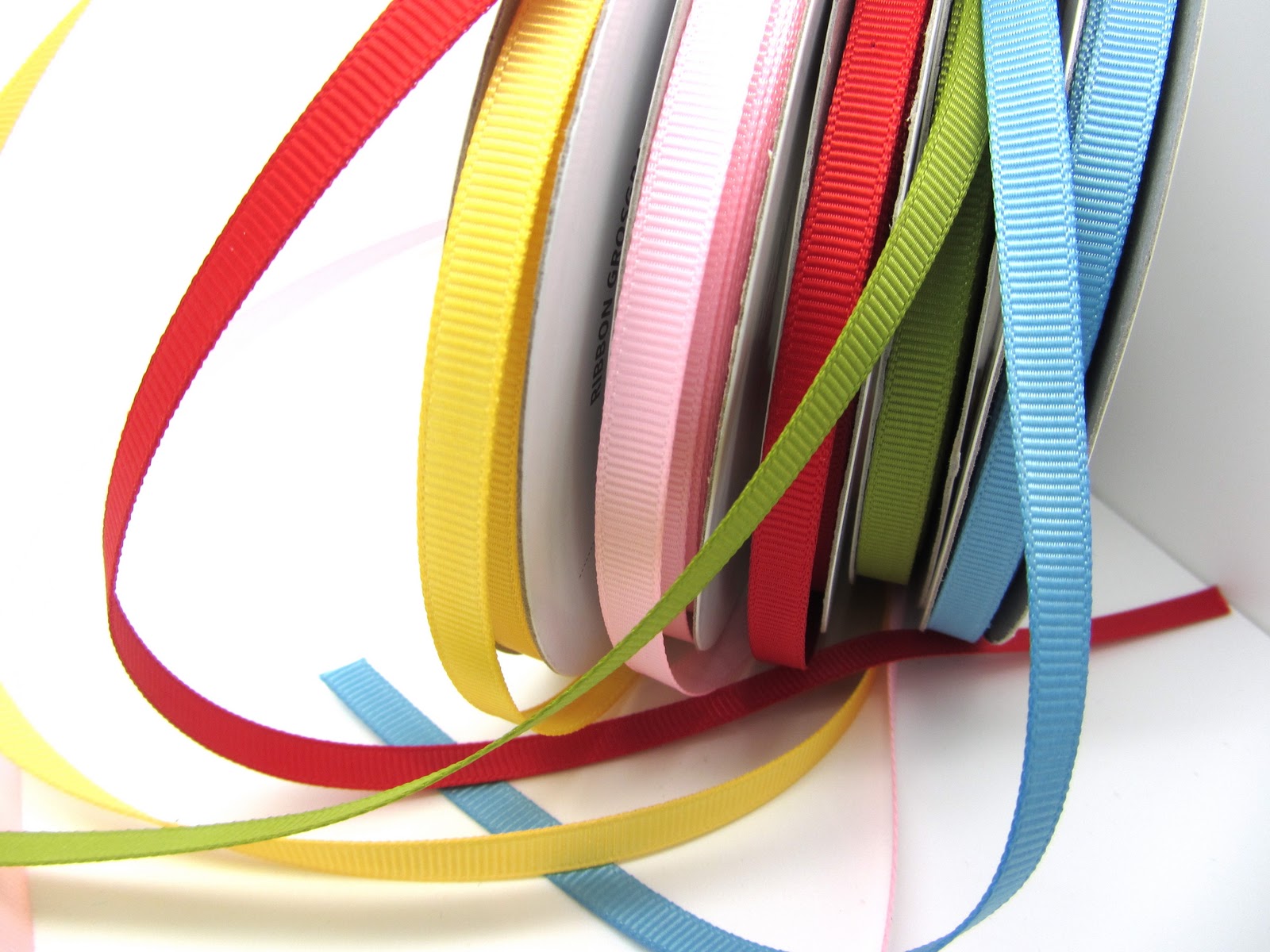 PinkBlingCrafter Ribbon and more Ribbon!!!