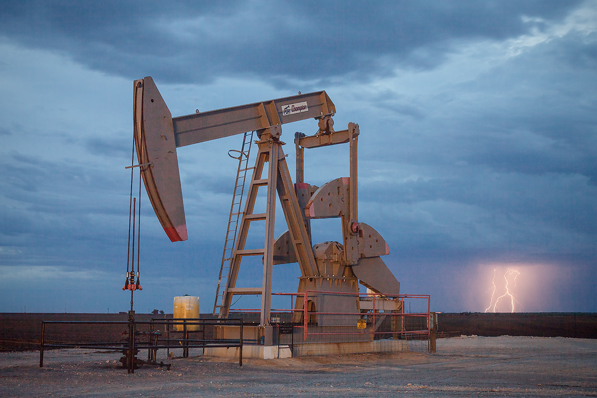 Clark Crenshaw Photography Pump Jack and Lightning