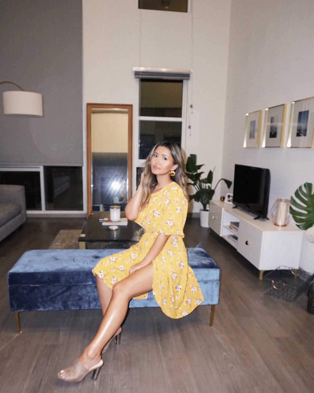 new look dress, asos dress, dinner at crustacean, vegan food in la, yellow dress, Parmida Kiani, spring 2018 fashion, glowy skin, fenty beauty, body lava, brown sugar body lava, date night, outfit, mules, Zara, heels, blonde, tan skin, glowy skin, bronzed look, date night outfit, his and hers, Beverly Hills,