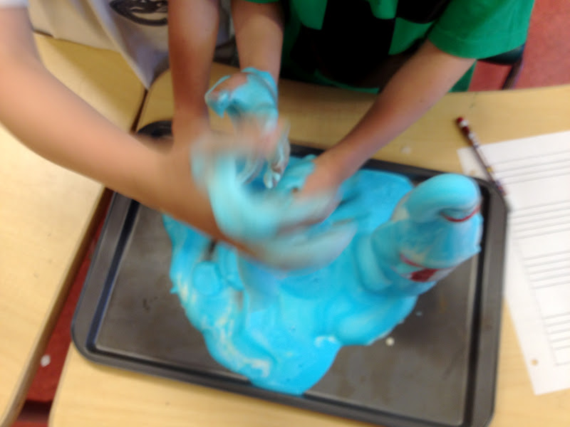 Ms. Liebel's Classroom Elephant Toothpaste Experiment!