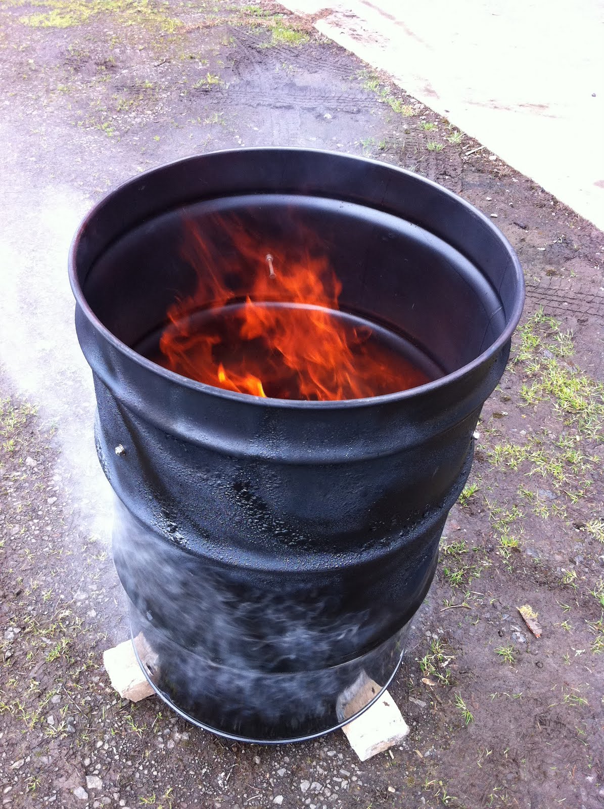 The Cheezer's random thoughts Ugly Drum Smoker