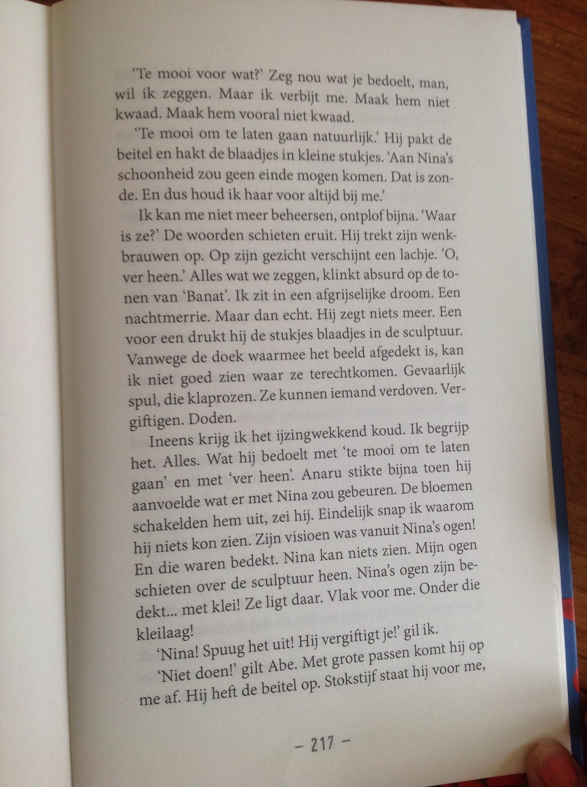 Ld Nina Kant Leesverslag Verdoofd