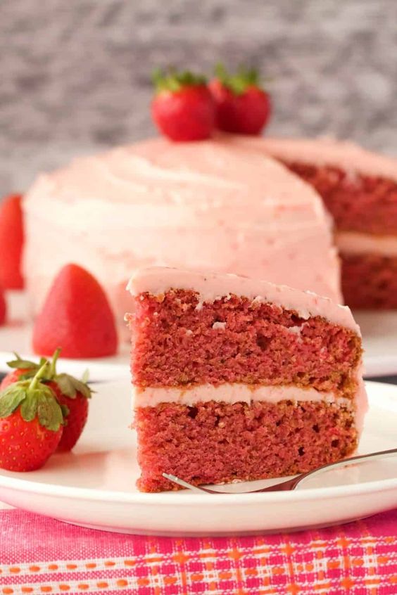 strawberry cake with strawberry frosting Keto Dinner Recipes