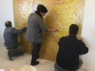 Altın Sarısı Mozaik Duvar Panosu