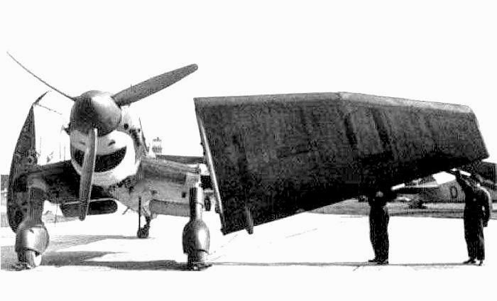 Ju87-Trager-7.jpg