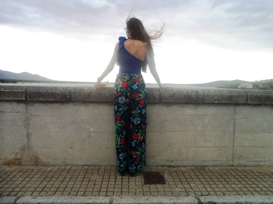 BODY & FLORAL PALAZZO