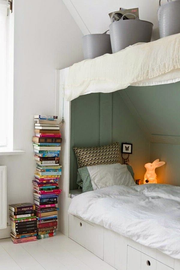 Flashy lights for nursery
