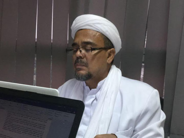 Sandiaga: Habib Rizieq Ulama yang Konsisten Memperjuangkan Kebenaran Sandiaga: Habib Rizieq Ulama yang Konsisten Memperjuangkan Kebenaran