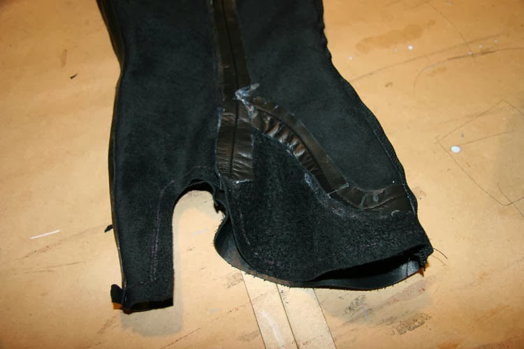 A fetish leathercrafters journal Making the Boot Binder Pattern