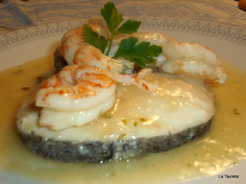 Merluza en Salsa Verde con Gambas - La Tauleta
