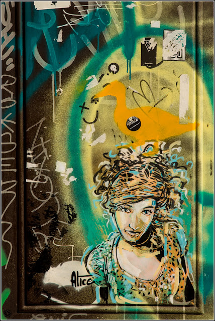 Barcelona, Graffiti (Street Art) - Alice