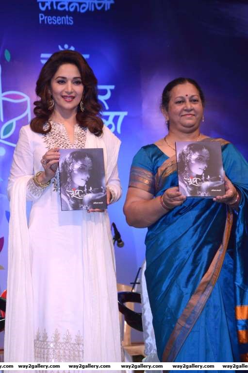 Madhuri Dixit unveiled Lalita Tamhanes book Nootan  Asen Mi Nasen Mi