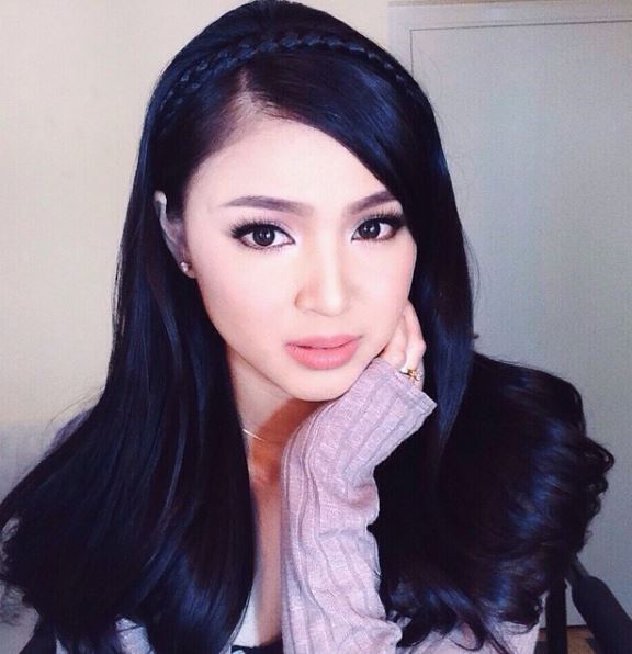 LOOK: Nadine Lustre leads FHM 100 Sexiest 2016 poll - Pinoy Buzz