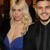Auto Wanda Nara colpita da un sasso