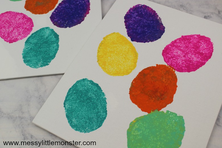 Easy easter egg sponge painting craft for toddlers and preschoolers.