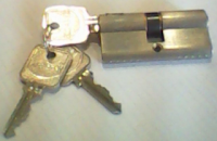 cylinder doble kunci