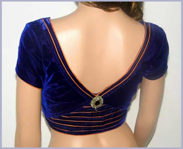 Kundan V领衬衫设计纱丽,lehengas的I深领衬衫图案 Kundan V领衬衫设计纱丽,lehengas的I深领衬衫图案