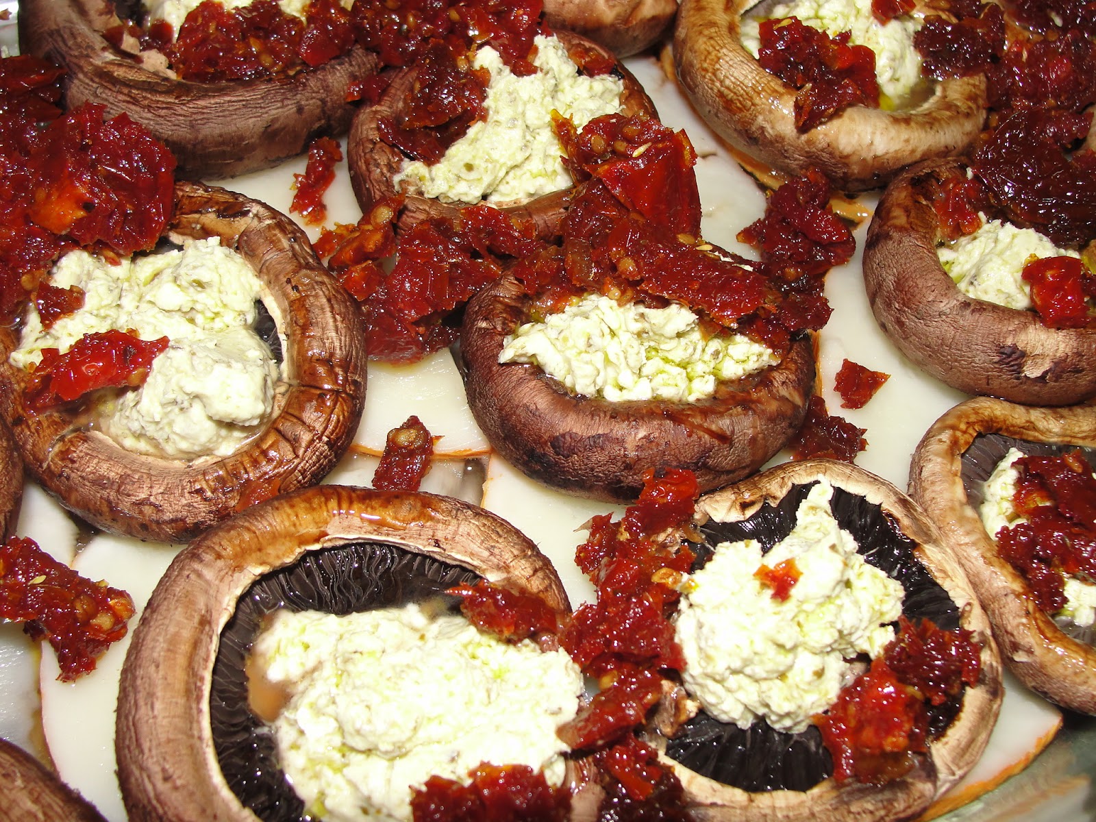 DISFRUTA COCINAR PORTOBELLO CON QUESO DE CABRA AL PESTO