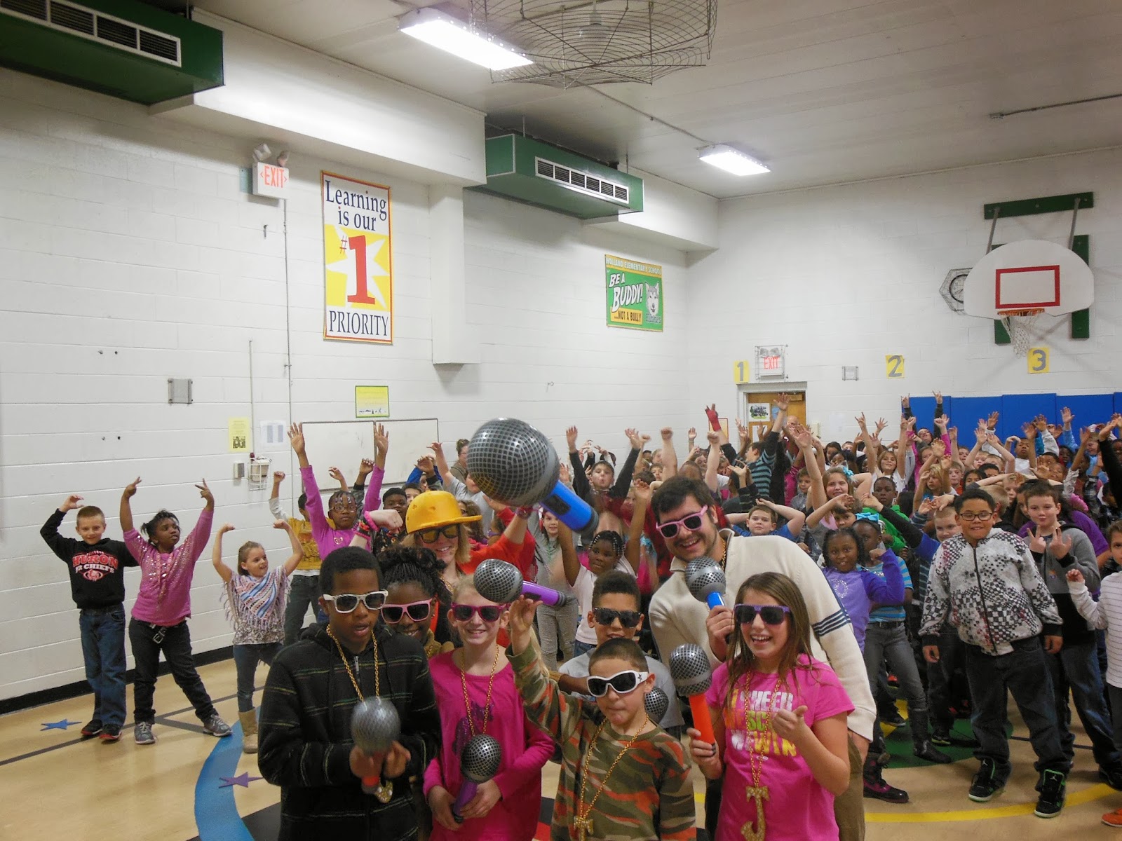 Talking Taylor Schools HOLLAND ELEMENTARY SCHOOL 'Jump with Jill