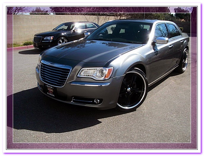 Chrysler 300 on 24 inch rims