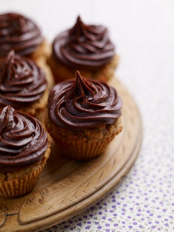 Peanut Butter Cupcakes Peanut Butter Cupcakes