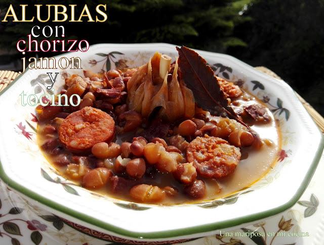 Alubias Con Chorizo, Jamon Y Tocino
