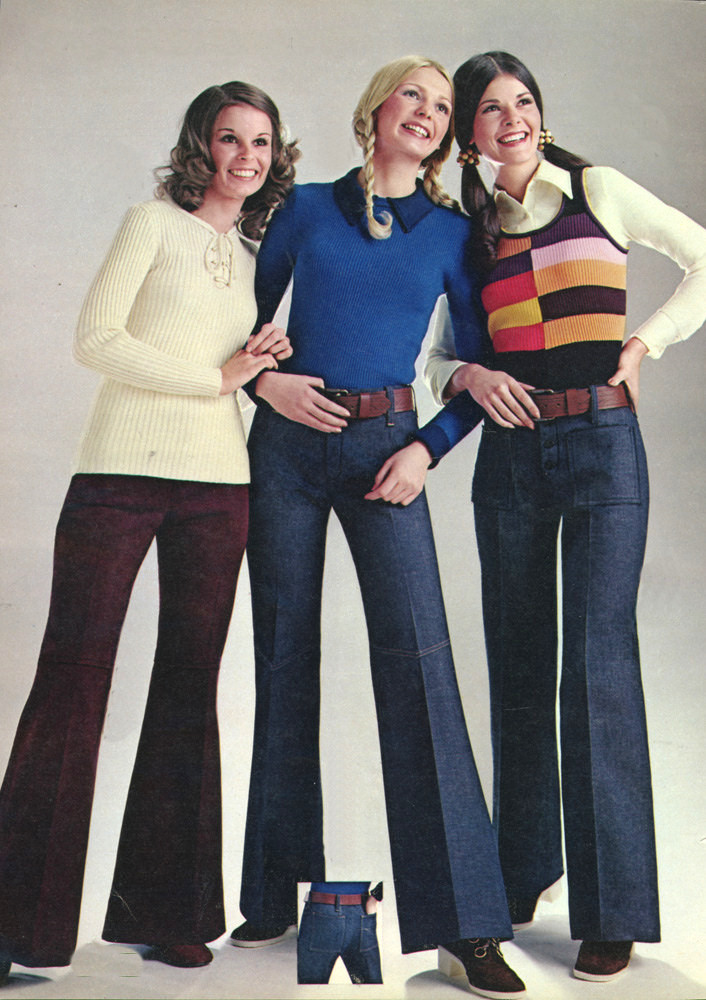 Avengers in Time: 1972, Fashion: Bell-bottoms