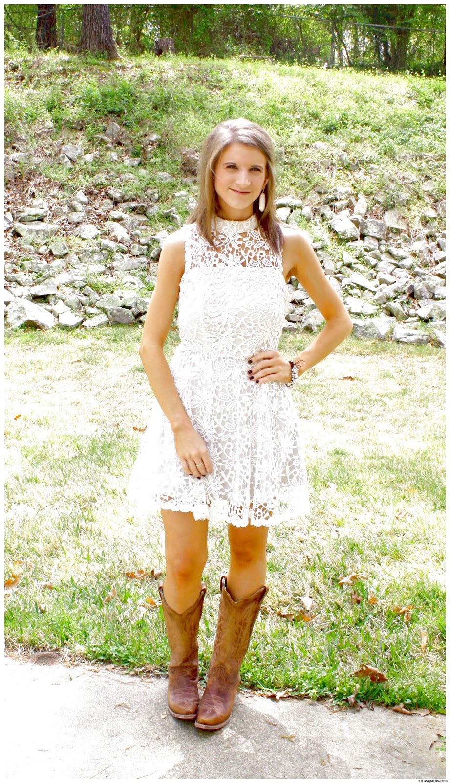 niñas con botas vaqueras