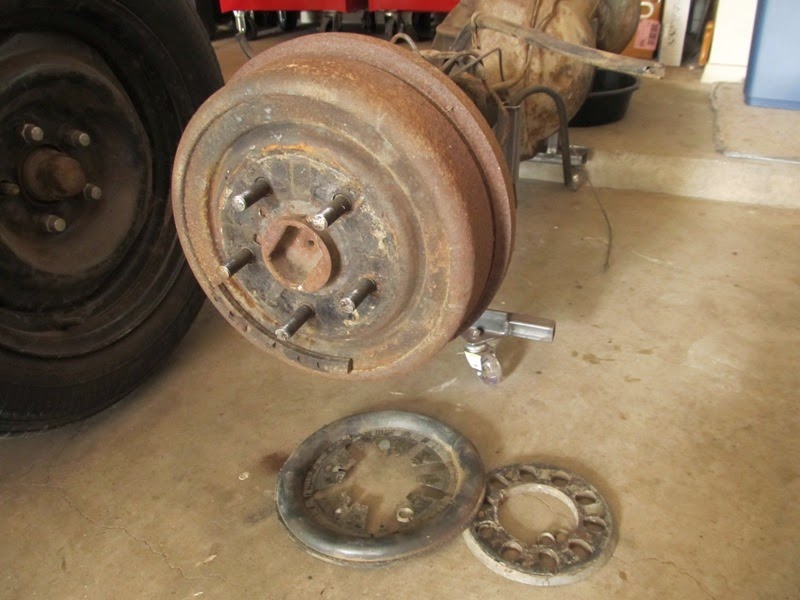 Rear Axle cleaning, painting, and reassembly