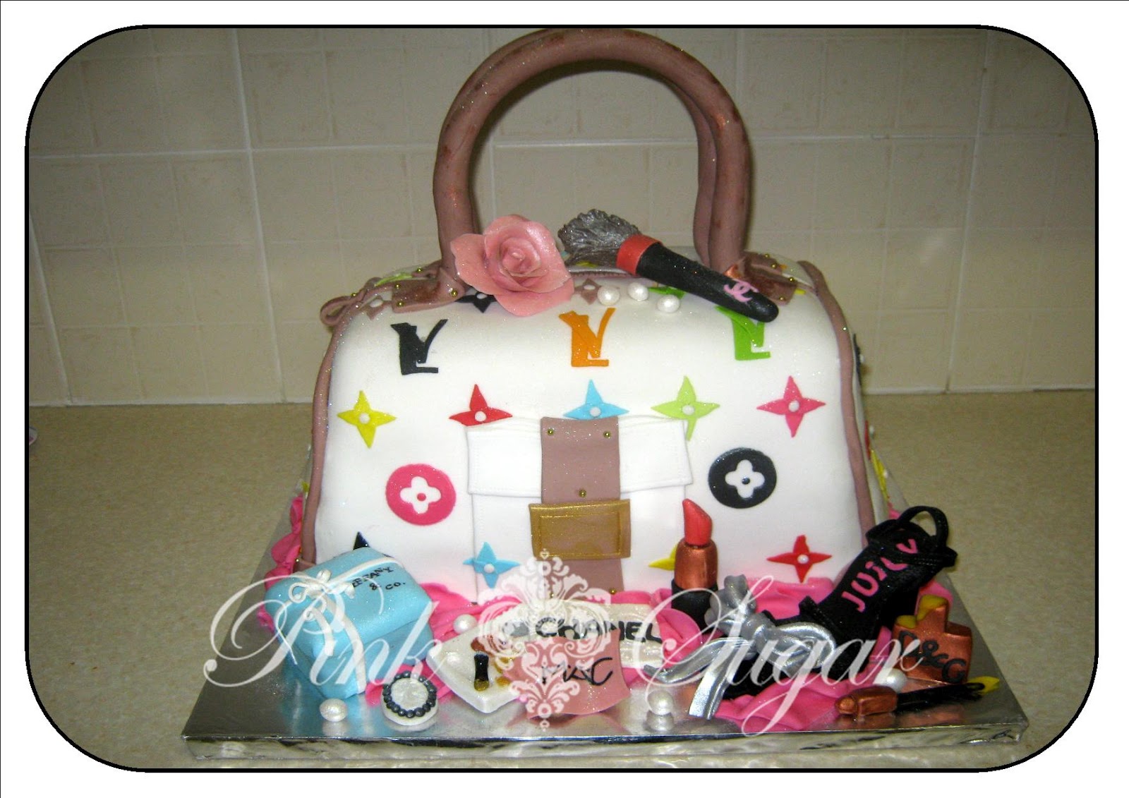 Pink Sugar: Louis Vuitton Handbag Cake...
