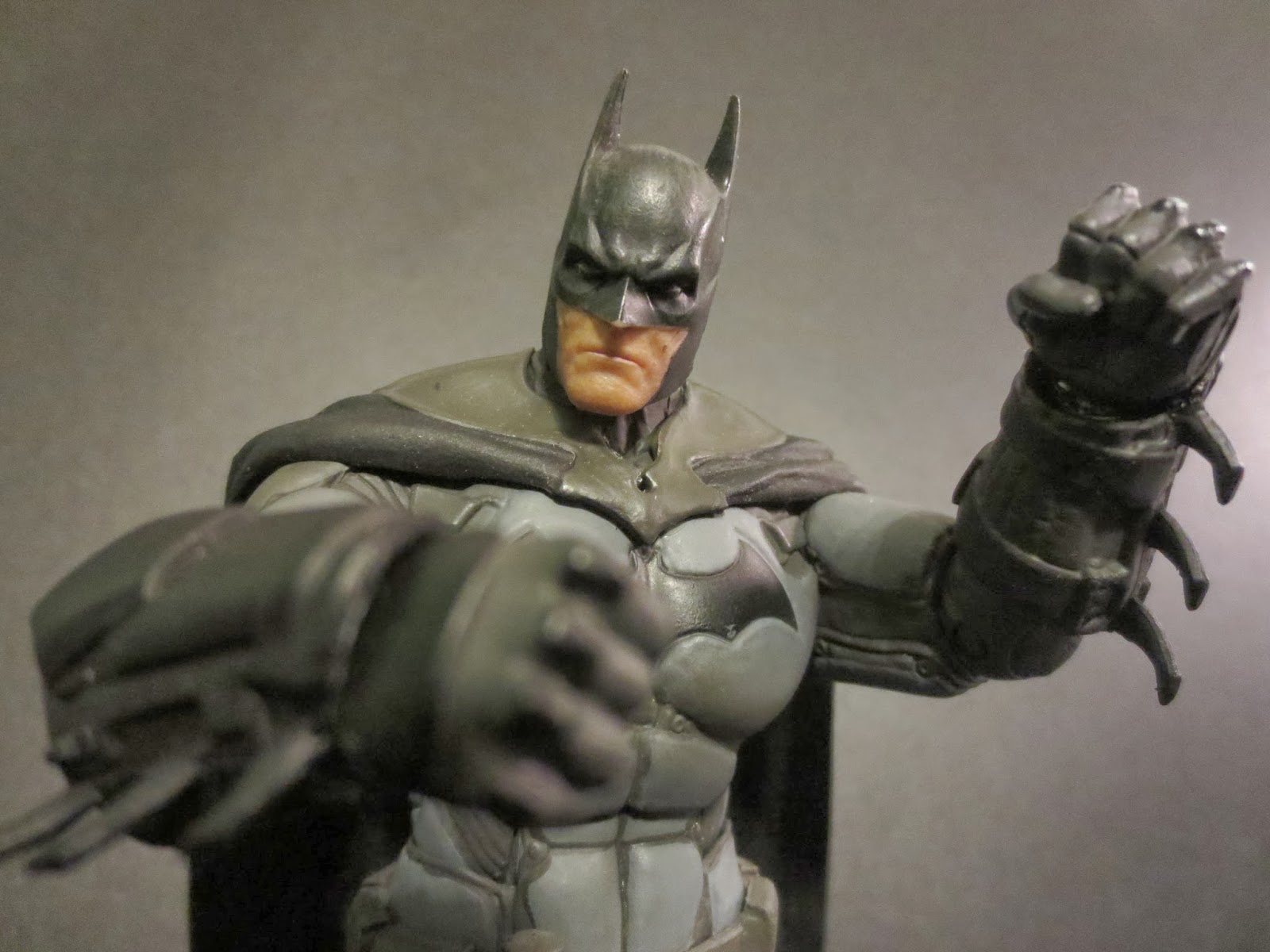 Action Figure Barbecue: Action Figure Review: Batman from Batman: Arkham  Origins by DC Collectibles