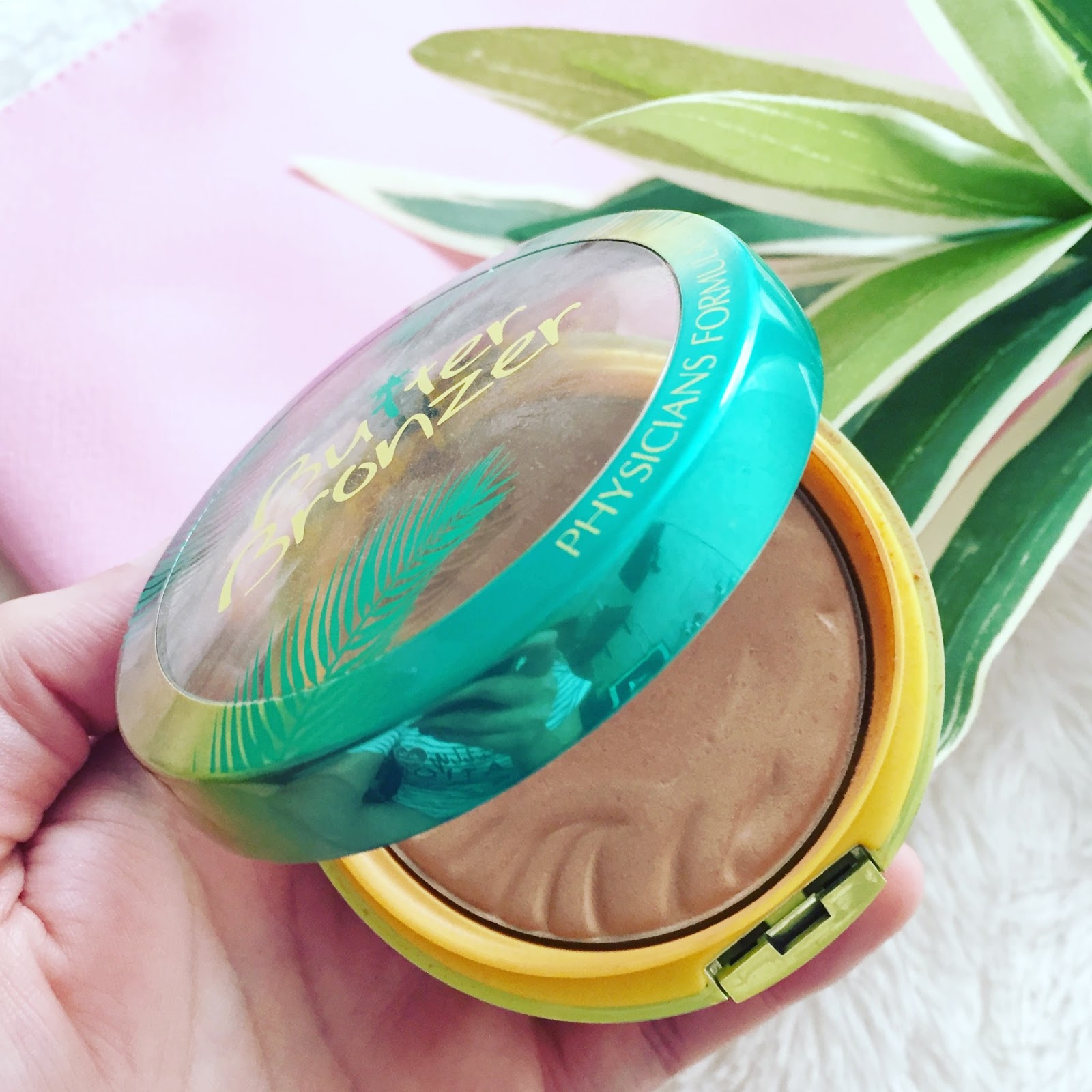 Butter Bronzer physicians formula