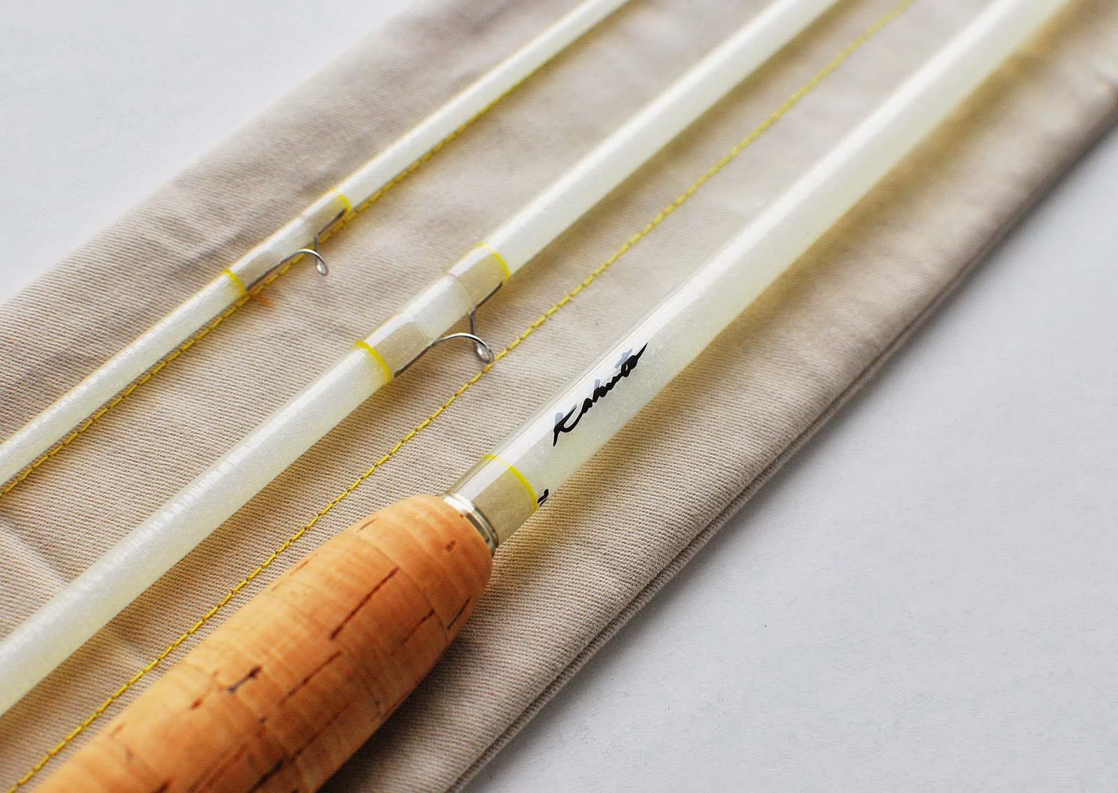 Handcrafted graphite and fiberglass fly rods Kabuto white 7033
