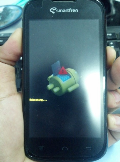 Andromax C Tutorial cara reset andromax c