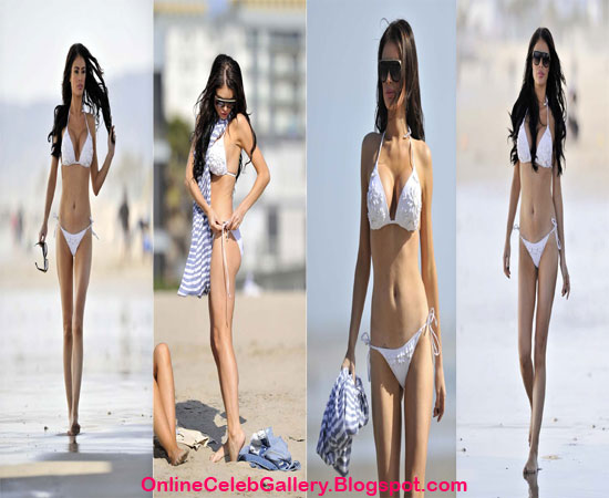 Chloe Sims proudly shows off a very revealing bikini