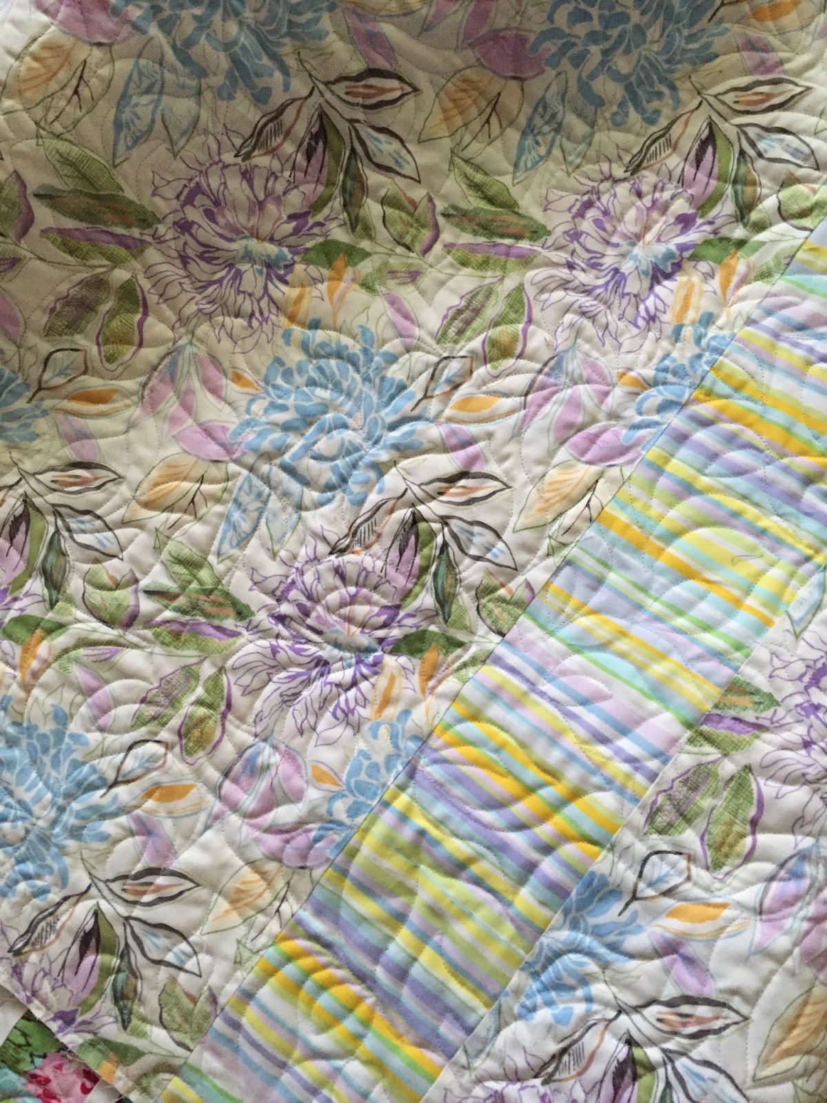 PAT QUILTZ TOO Garden Trellis Quilting