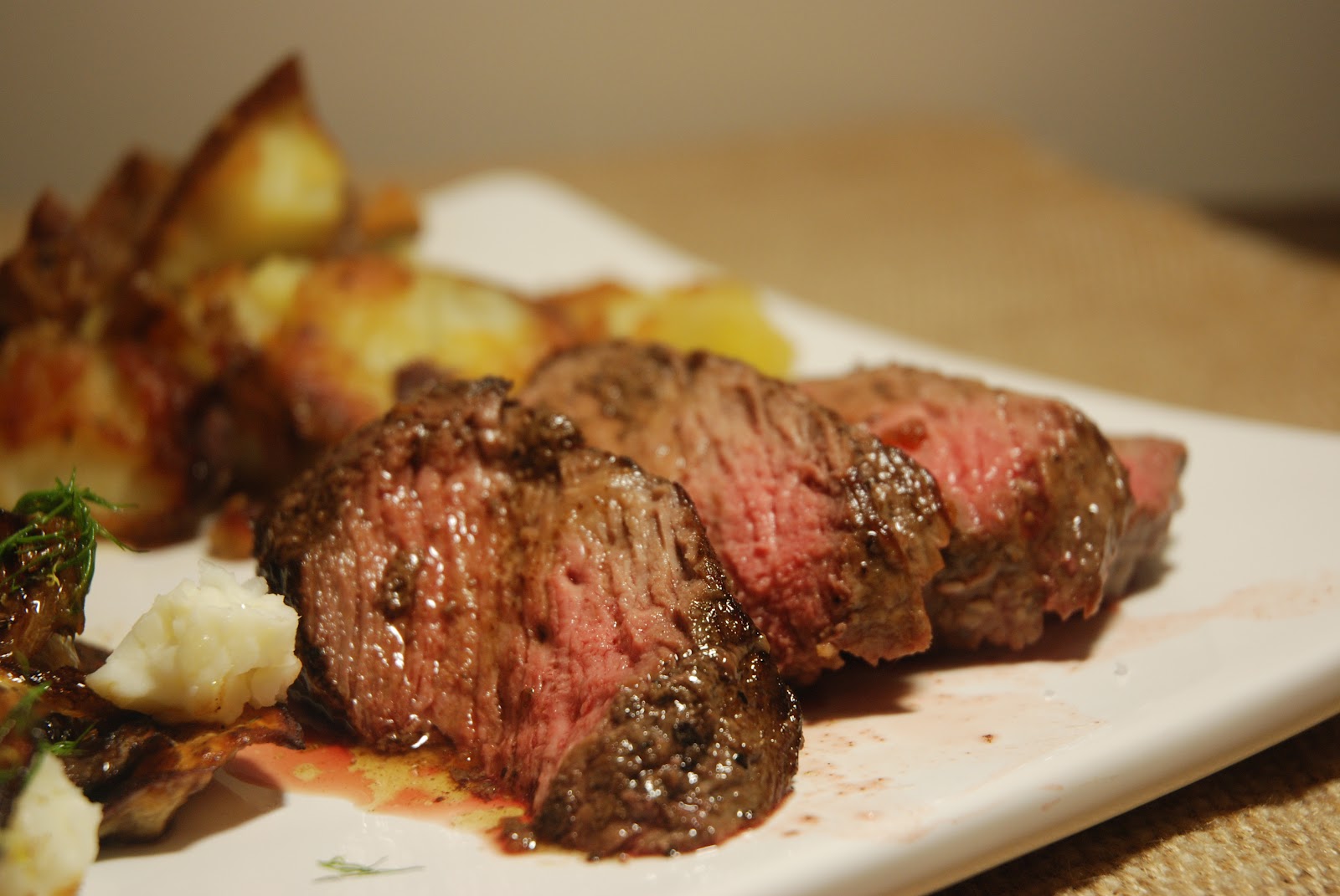 Marinated Rump Steak with Broken Potatoes / VINTAGE KITCHEN