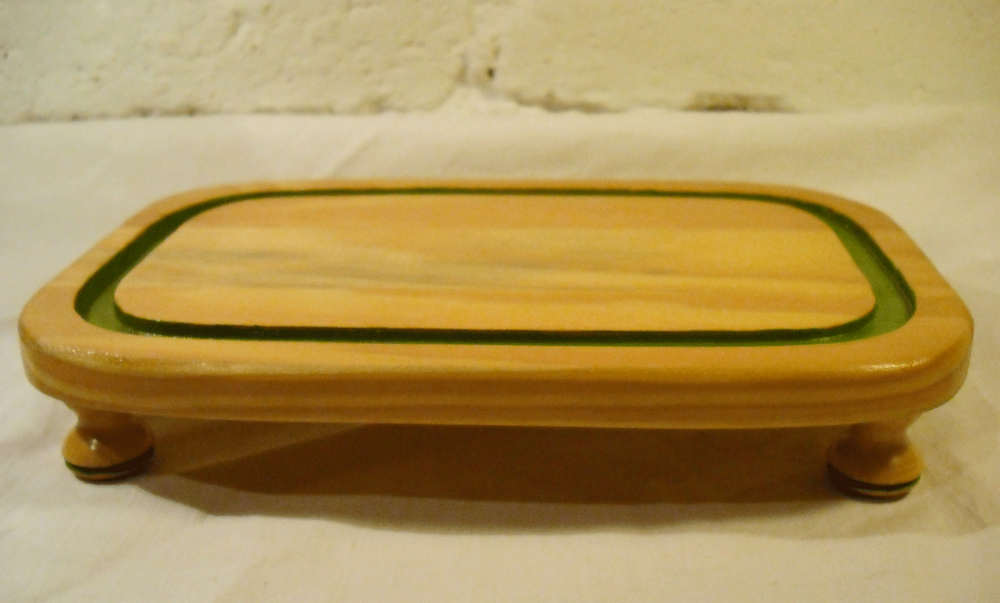 1Unik in Action Cheese Preserver with a nosy plus