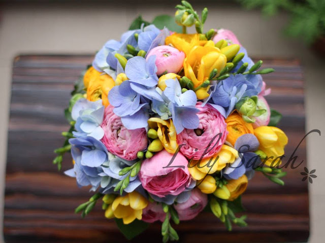 cheerful colour bouquets by Lily Sarah 