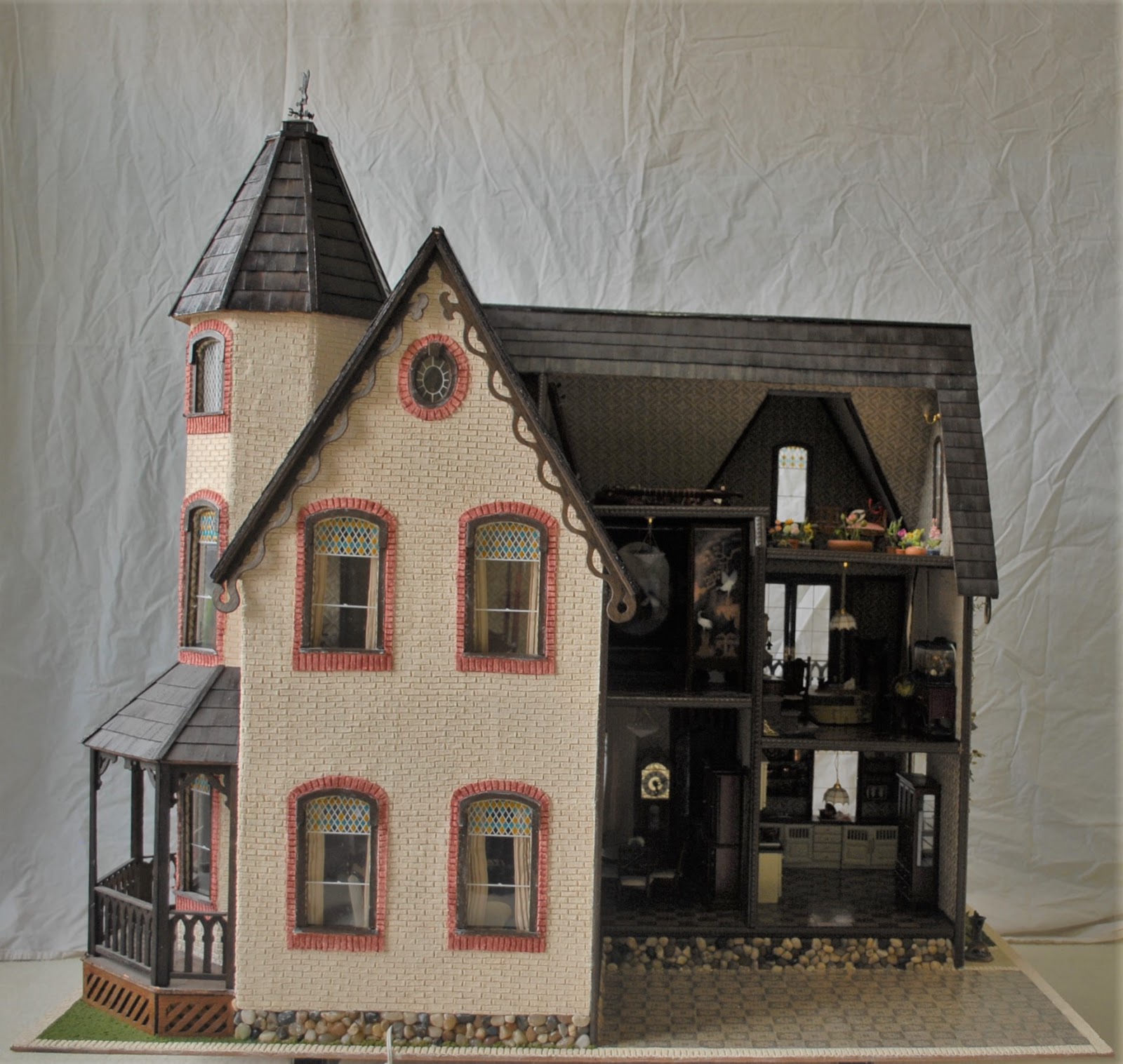 The Garfield Blog Garfield Manor photoshoot for American Miniaturist